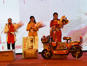 智宇物聯(lián)營銷團(tuán)隊照片三